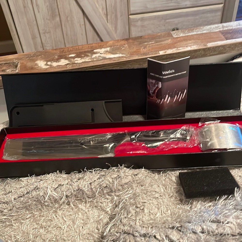 Brand new Mosfiata carving, chef knife